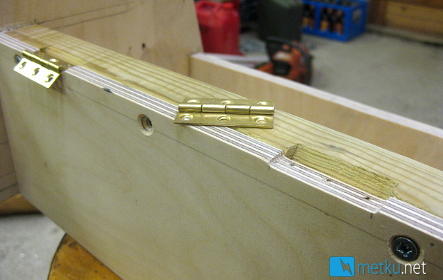 Project:: Arcade - Tutorial on how to build a desktop arcade cabinet