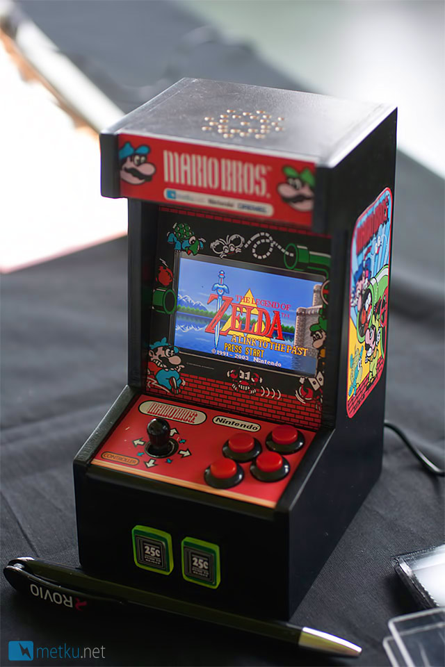GarBade - Game Boy Arcade - Klassikko kabinetin muodossa
