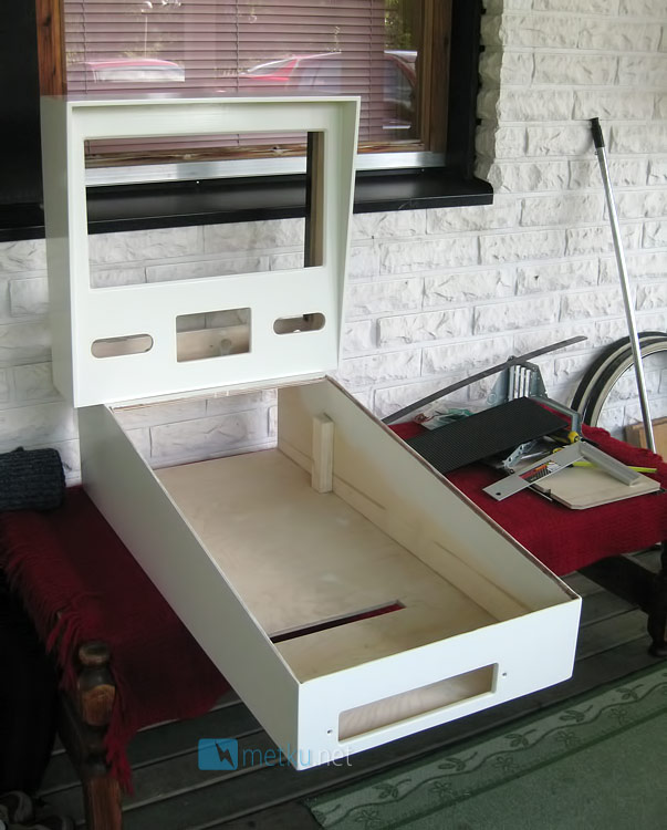 Metku Pinball - World first water cooled Pinball machine!