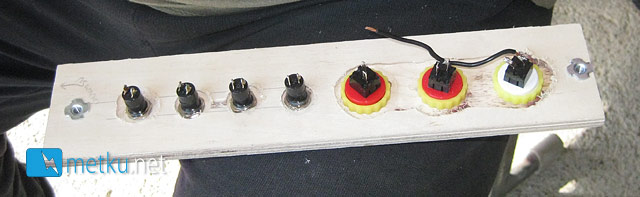 Metku Pinball - World first water cooled Pinball machine!