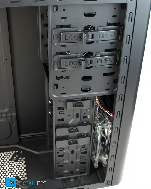 Cooler Master Elite 430 Black - Good looking case with potential