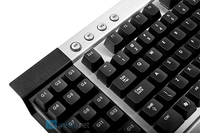 Corsair Vengeance K90 Gaming Keyboard - High-end keyboard for a gamer