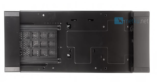 Corsair Obsidian 650D - Extremely stylish and well thought out case