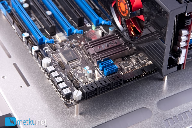 Dimastech EasyHard V2.5 Tech Bench - Setup your hardware easily for overclocking