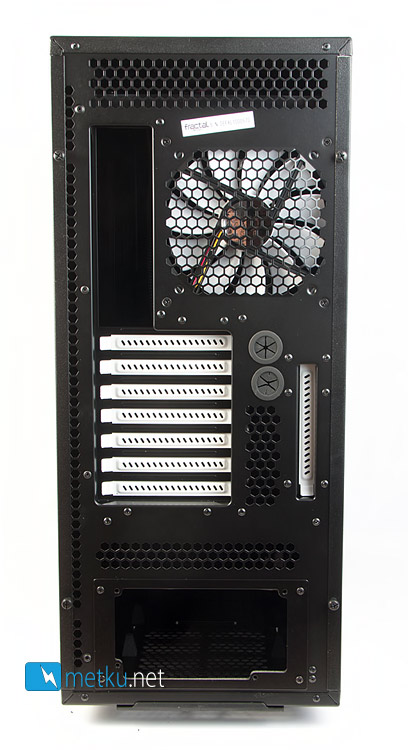 Fractal Design Define XL - Cost effective and silent case