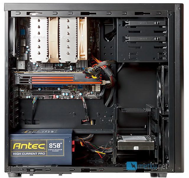 Lian Li PC-7HX -kotelo - Korkealaatuinen kotelo moneen käyttöön