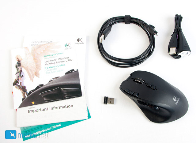Logitech Wireless Gaming Mouse G700 - 13 MMORPG keys to keep your fingers busy