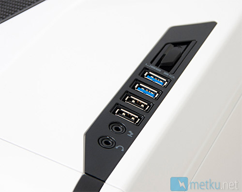 NZXT Phantom 410 - Enclosure with flexible cooling solutions
