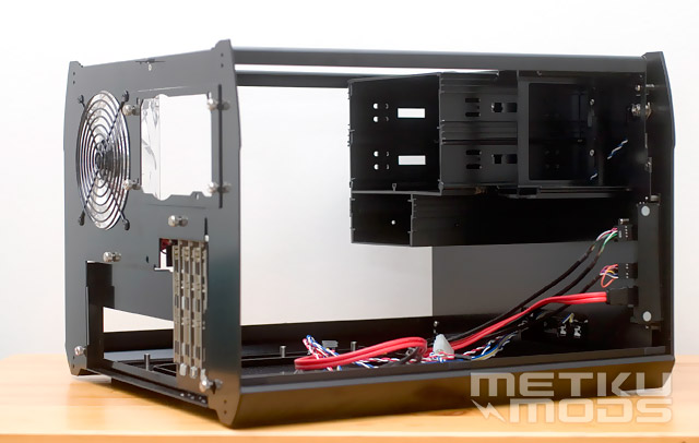 NZXT Rogue