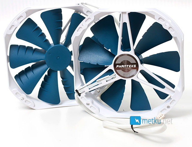 Phanteks PH-TC14CS CPU Cooler - Cooler with multiple color choices