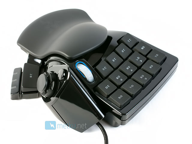 Razer Nostromo - Gaming Keypad with a difference
