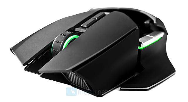 Razer Ouroboros -pelihiiri - Ergonominen ja varsin coolin designin omaava pelihiiri.