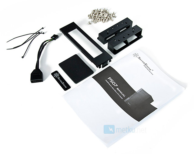 Silverstone PS07 - Stylish case with smaller dimensions