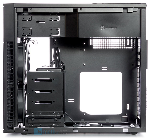 Silverstone PS07 - Stylish case with smaller dimensions