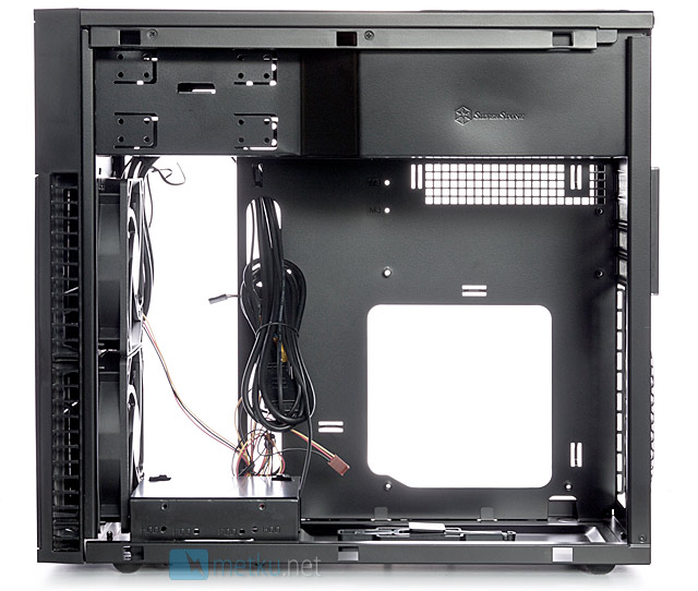 Silverstone PS07 - Stylish case with smaller dimensions