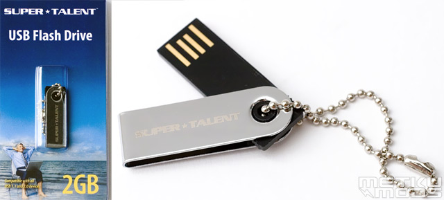 Super Talent Pico A 2GB Package and Content