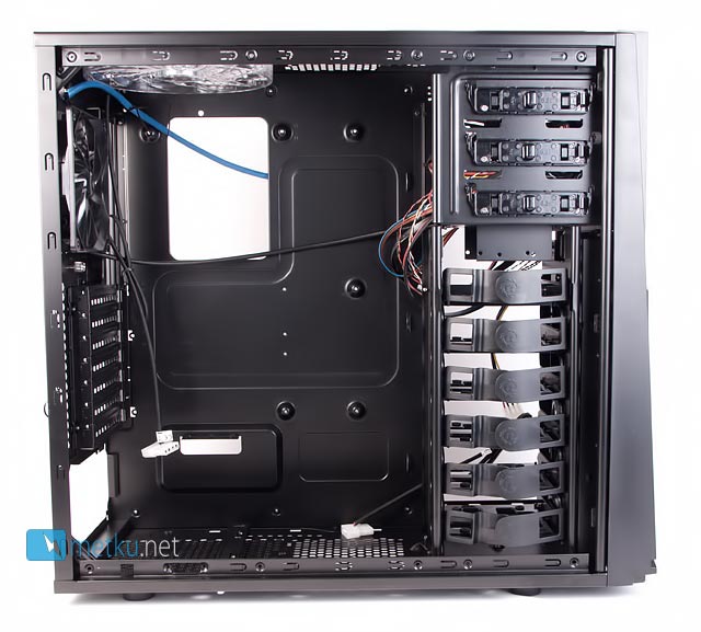 Thermaltake Armor A60 - Cool case with an USB3.0 connector
