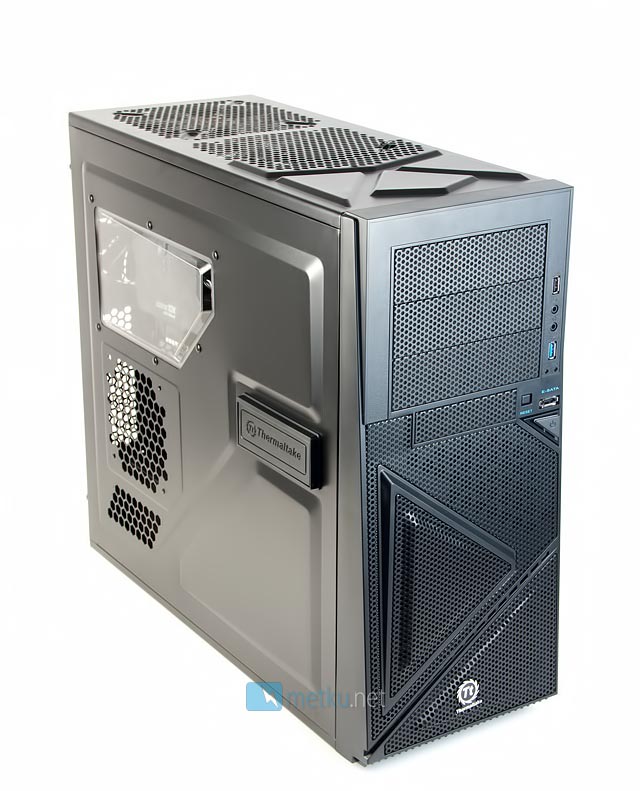 Thermaltake Armor A60 - Cool case with an USB3.0 connector